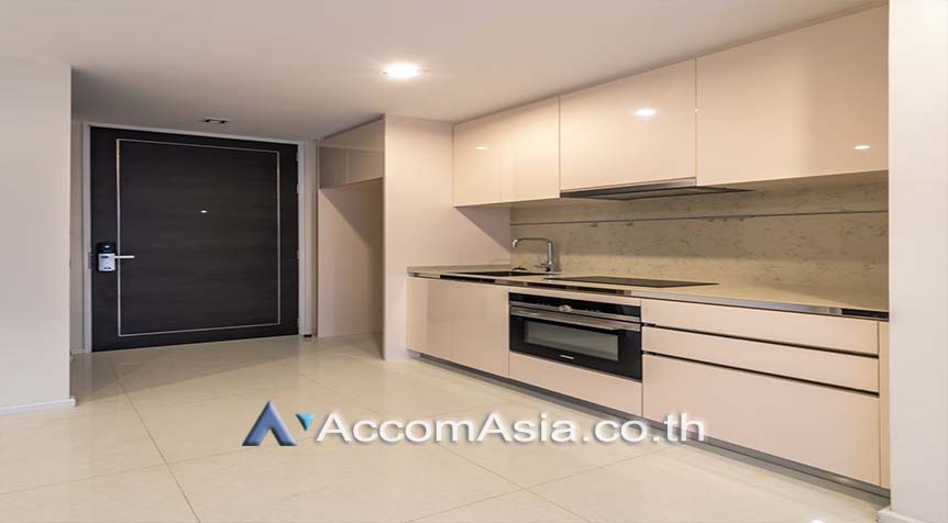 6  1 br Condominium For Sale in Charoen Nakhon ,Bangkok BTS Krung Thon Buri - BTS Surasak at The Bangkok Sathorn Taksin AA25985