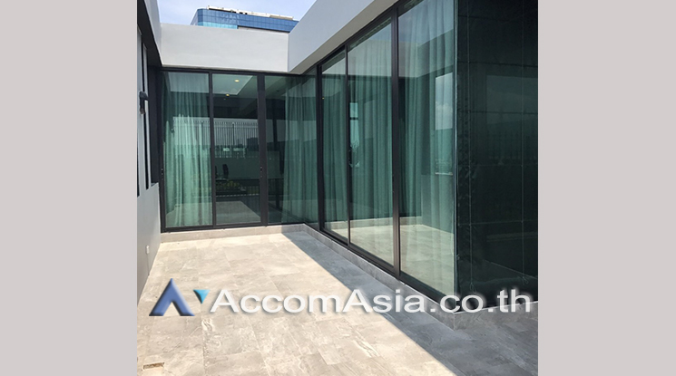 11  2 br Condominium For Rent in Ratchadaphisek ,Bangkok ARL Ramkhamhaeng - BTS Thong Lo at The Capital Ekamai Thonglor AA26006
