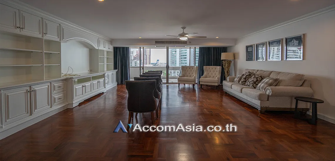 unitBig Balcony, Pet friendly |  3 Bedrooms  Apartment For Rent in Sukhumvit, Bangkok  near MRT Sukhumvit - BTS Asok (AA26032)
