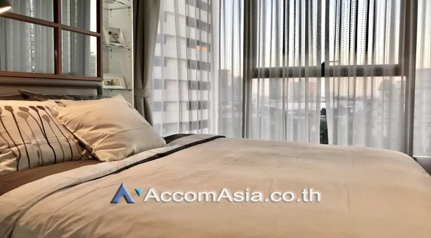unit 1 Bedroom  Condominium For Rent & Sale in Sukhumvit, Bangkok  near BTS Phrom Phong (AA26033)