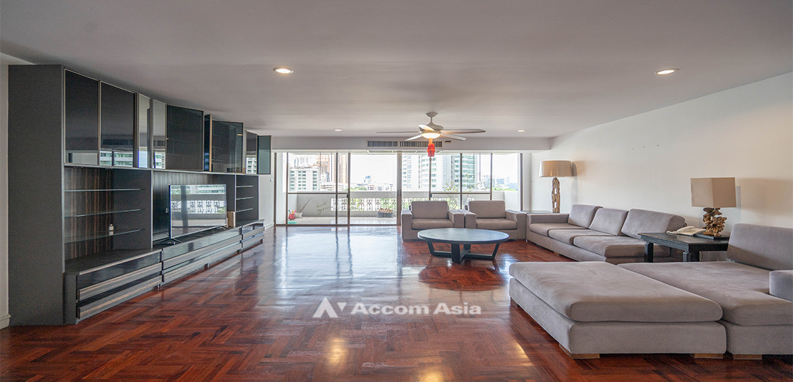  1  3 br Apartment For Rent in Sukhumvit ,Bangkok MRT Sukhumvit - BTS Asok at Peaceful and Pet-Friendly Residence in Asoke AA26034