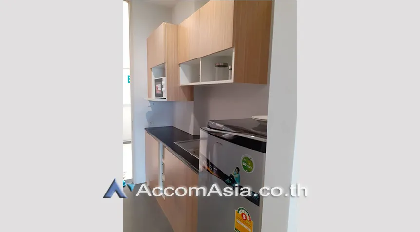 unit 2 Bedrooms  Condominium For Rent in Sukhumvit, Bangkok  near BTS On Nut (AA26037)