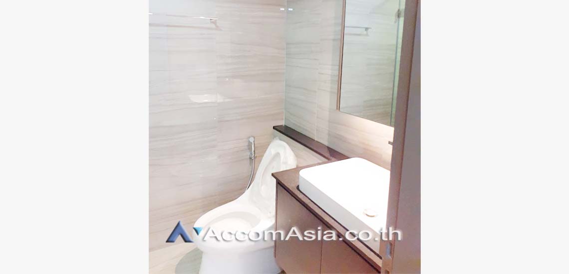 11  3 br Condominium For Rent in Ploenchit ,Bangkok BTS Ratchadamri - MRT Silom at Klass Sarasin-Rajdamri AA26078