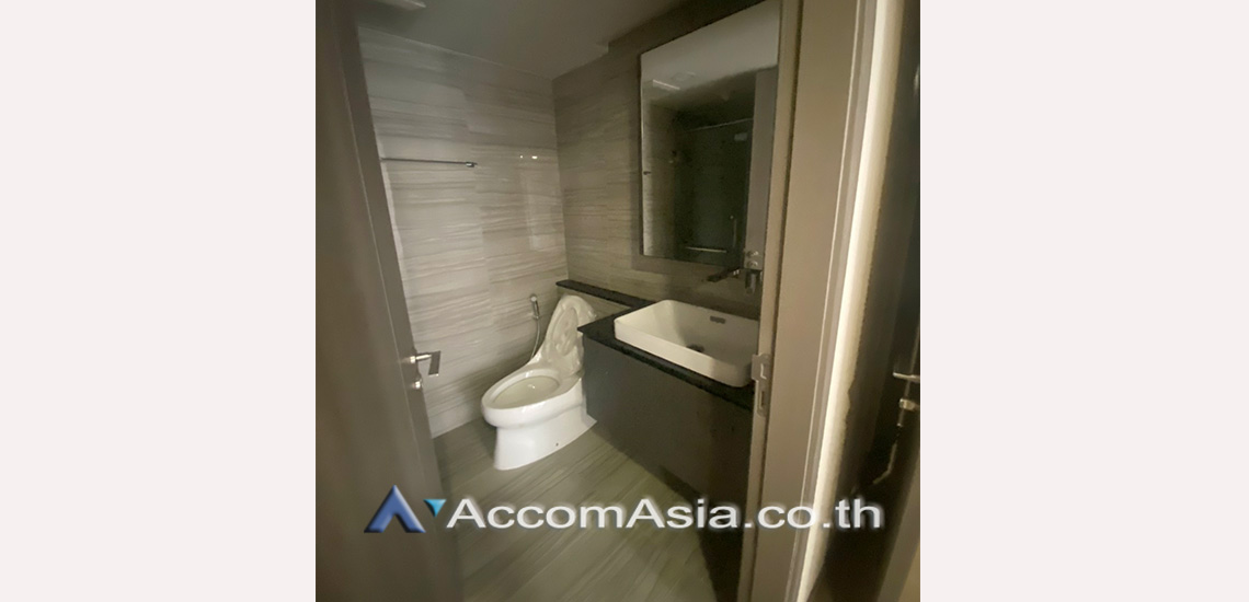 10  3 br Condominium For Rent in Ploenchit ,Bangkok BTS Ratchadamri - MRT Silom at Klass Sarasin-Rajdamri AA26078