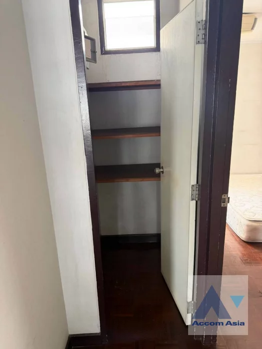 7  3 br Condominium For Sale in Sukhumvit ,Bangkok BTS Nana at The Heritage 24060