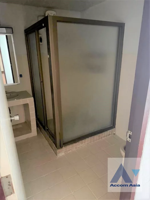 12  3 br Condominium For Sale in Sukhumvit ,Bangkok BTS Nana at The Heritage 24060