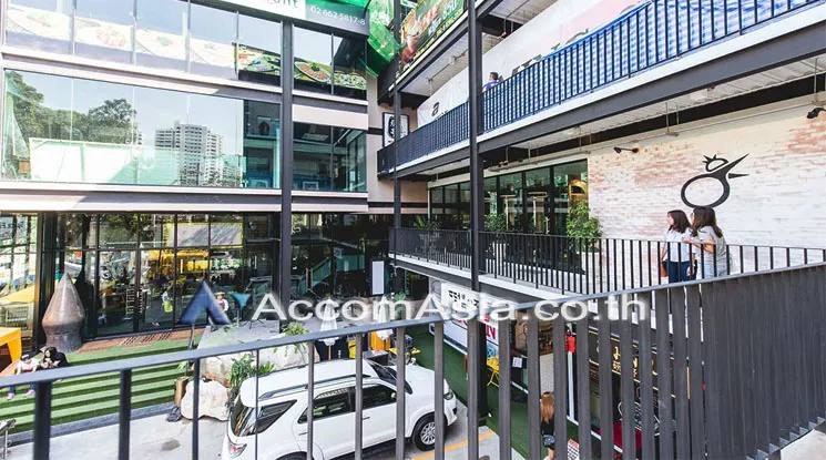 unit Retail / showroom For Rent in Sukhumvit, Bangkok  near BTS Thong Lo (AA26092)