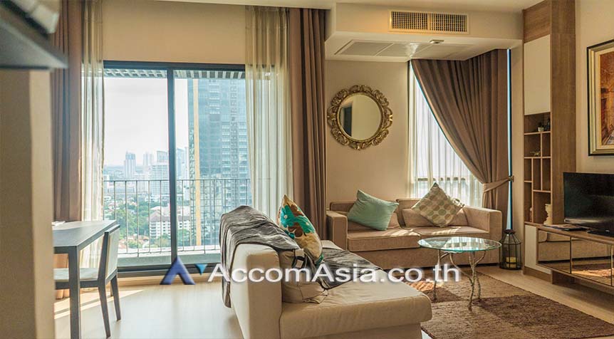  1  1 br Condominium For Sale in Ratchadaphisek ,Bangkok BTS Thong Lo - ARL Ramkhamhaeng at The Capital Ekamai Thonglor AA26103