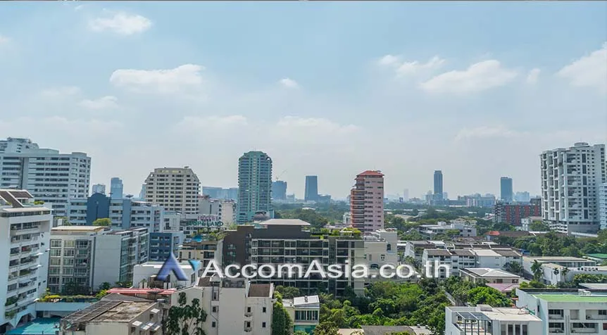 unitPenthouse, Pet friendly |  3 Bedrooms  Apartment For Rent & Sale in Sukhumvit, Bangkok  near BTS Nana (AA26129)