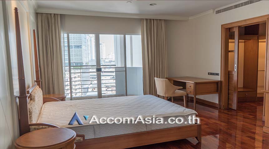 16  3 br Apartment for rent and sale in Sukhumvit ,Bangkok BTS Nana at Fully Furnished Apartment, Only 2 mins walk to BTS AA26129