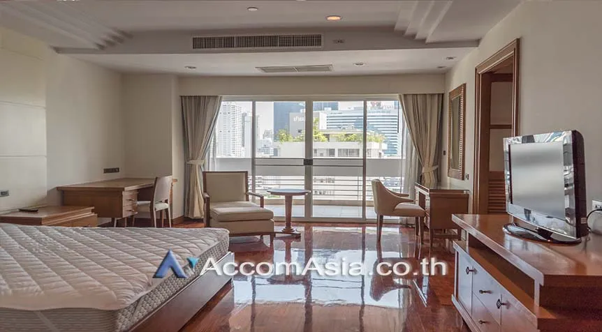 10  3 br Apartment for rent and sale in Sukhumvit ,Bangkok BTS Nana at Fully Furnished Apartment, Only 2 mins walk to BTS AA26129