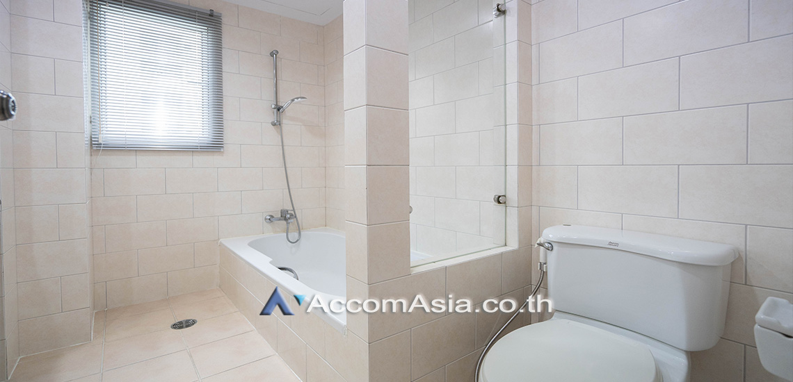 8  3 br Apartment for rent and sale in Sukhumvit ,Bangkok BTS Phrom Phong at Perfect for a big family AA26159