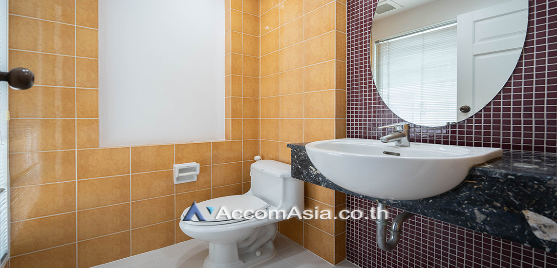9  3 br Apartment for rent and sale in Sukhumvit ,Bangkok BTS Phrom Phong at Perfect for a big family AA26159