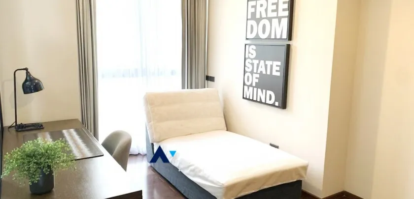 unit 2 Bedrooms  Condominium For Rent in Sathorn, Bangkok  near BTS Chong Nonsi (AA26168)