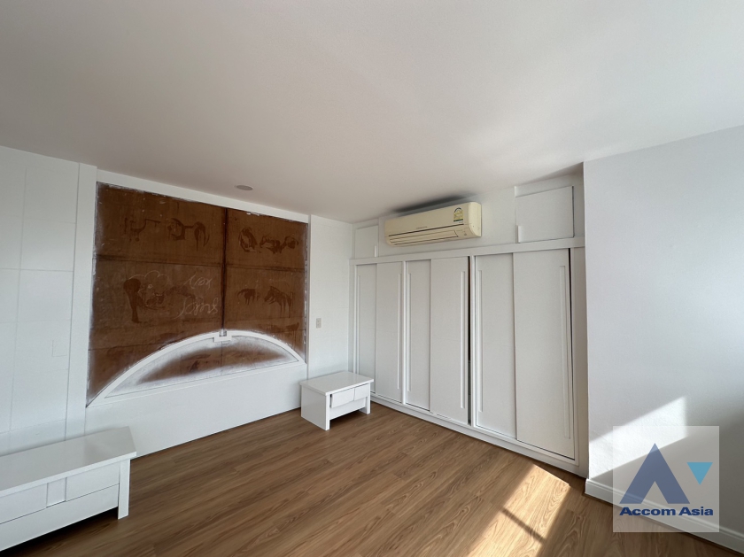 13  3 br Condominium for rent and sale in Sukhumvit ,Bangkok  at President Park Sukhumvit 24   AA26197