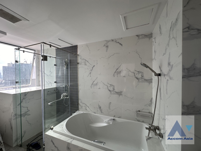 21  3 br Condominium for rent and sale in Sukhumvit ,Bangkok  at President Park Sukhumvit 24   AA26197
