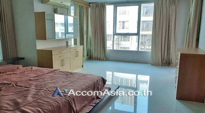 unit 2 Bedrooms  Condominium For Rent & Sale in Sukhumvit, Bangkok  near MRT Phetchaburi (AA26206)
