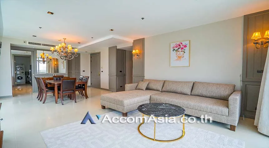 unit 2 Bedrooms  Condominium For Rent in Ploenchit, Bangkok  near BTS Ploenchit (AA26211)