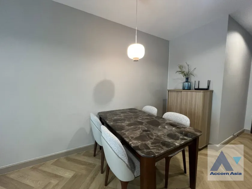 unit 2 Bedrooms  Condominium For Rent & Sale in Sukhumvit, Bangkok  near BTS Thong Lo (AA26215)