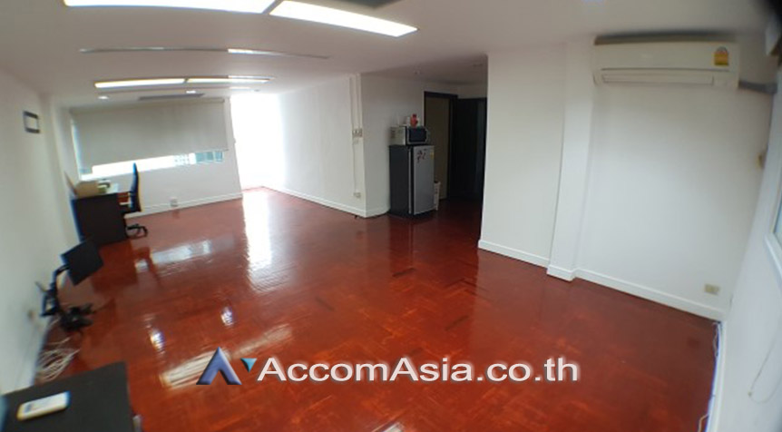  1  4 br Townhouse for rent and sale in Sukhumvit ,Bangkok BTS Phrom Phong AA26220