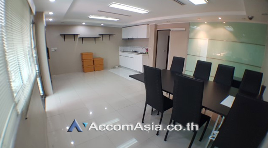 6  4 br Townhouse for rent and sale in Sukhumvit ,Bangkok BTS Phrom Phong AA26220