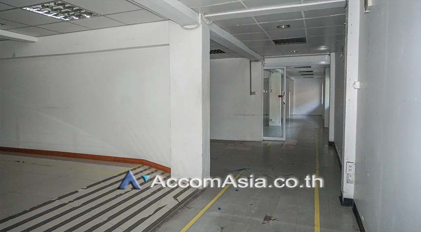 13  Building for rent and sale in Sukhumvit ,Bangkok  AA26223