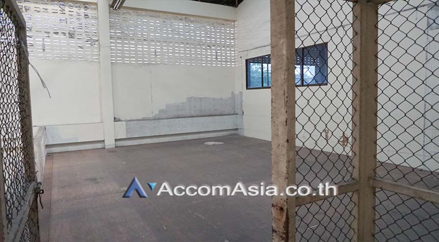 7  Building for rent and sale in Sukhumvit ,Bangkok  AA26223
