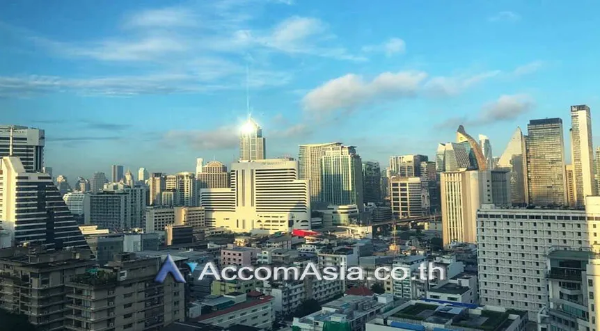 unit 2 Bedrooms  Condominium For Rent in Sukhumvit, Bangkok  near BTS Nana (AA26276)