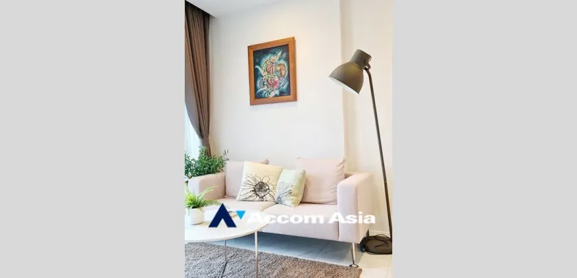 unitHYDE Sukhumvit 11 Condominium