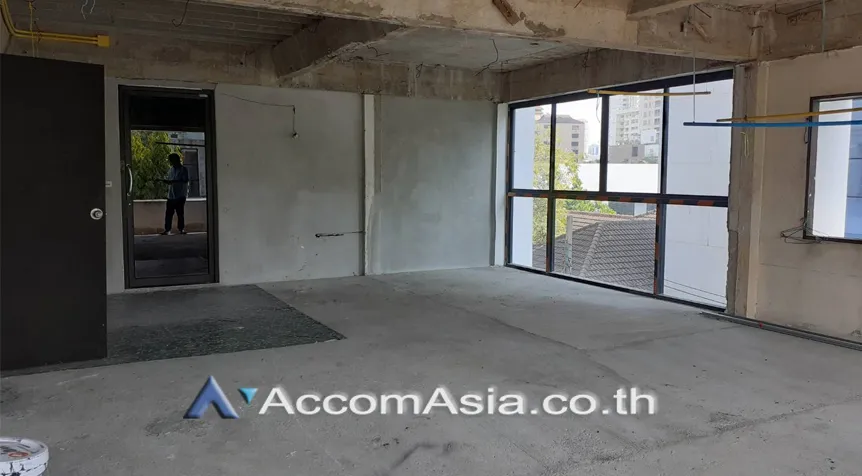 unit Shophouse For Rent in Sukhumvit, Bangkok  near BTS Phrom Phong (AA26283)