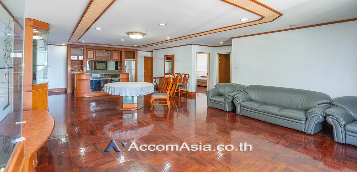  2  2 br Apartment For Rent in Sathorn ,Bangkok BTS Surasak at Good Location AA26286
