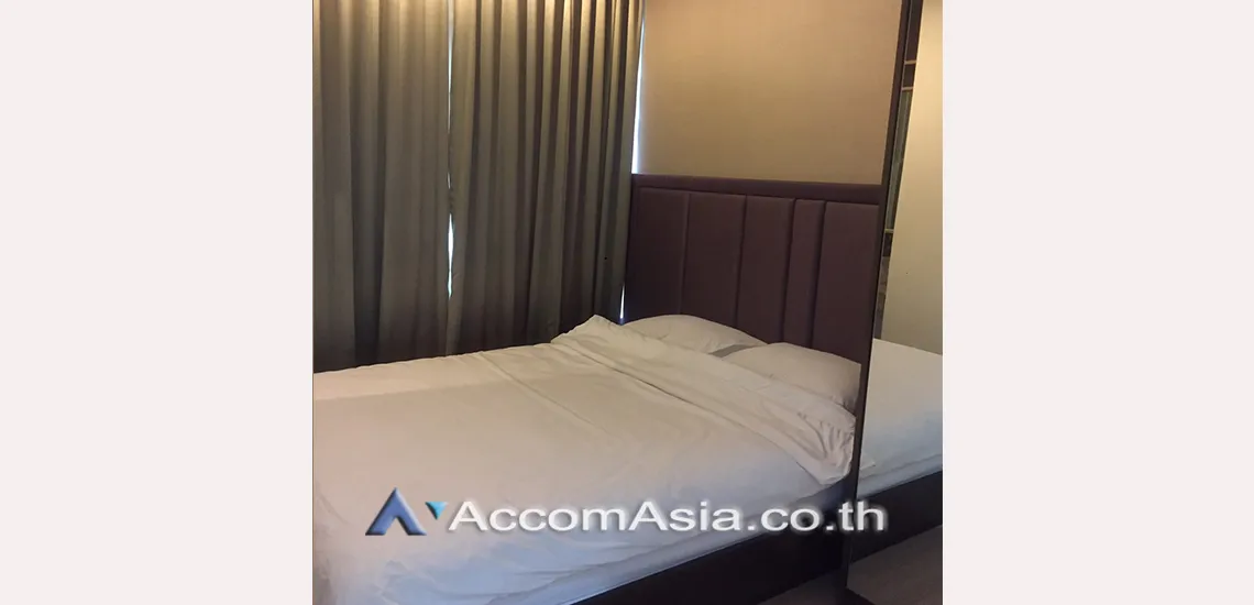 unit 2 Bedrooms  Condominium For Sale in Ratchadaphisek, Bangkok  near ARL Ramkhamhaeng - BTS Thong Lo (AA26294)