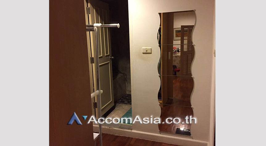 4  1 br Condominium For Sale in Ploenchit ,Bangkok BTS Ploenchit at Baan Ploenchit AA26298