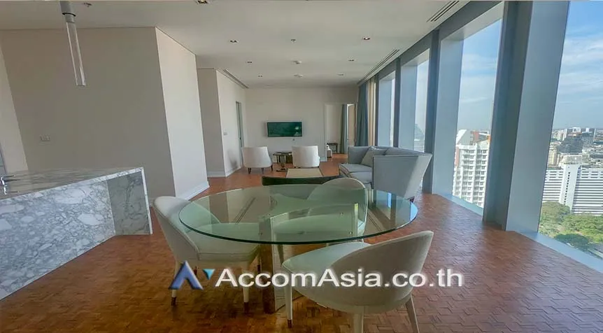 unit 2 Bedrooms  Condominium For Rent & Sale in Silom, Bangkok  near BTS Chong Nonsi (AA26304)