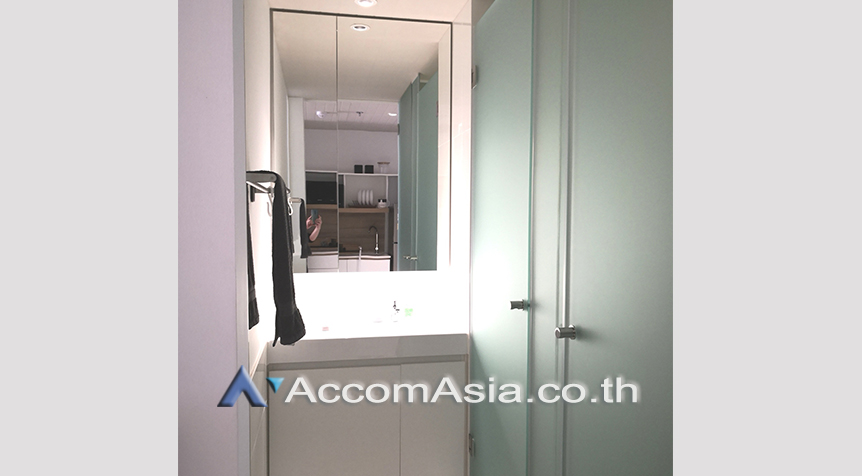 7  1 br Condominium For Rent in Ploenchit ,Bangkok MRT Sam Yan at Triple Y Residence Samyan AA26391