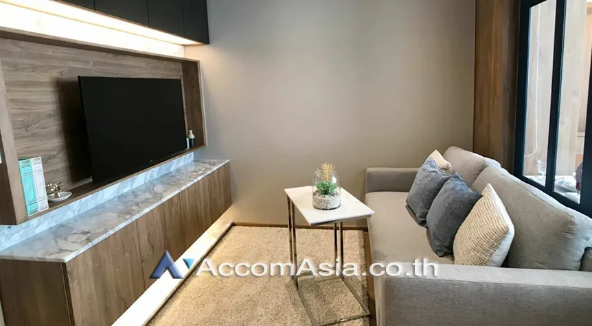 unit 1 Bedroom  Condominium For Sale in Sukhumvit, Bangkok  near BTS Phrom Phong (AA26441)