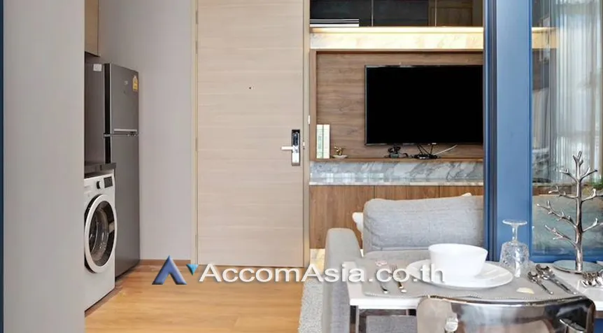 unit 1 Bedroom  Condominium For Sale in Sukhumvit, Bangkok  near BTS Phrom Phong (AA26441)