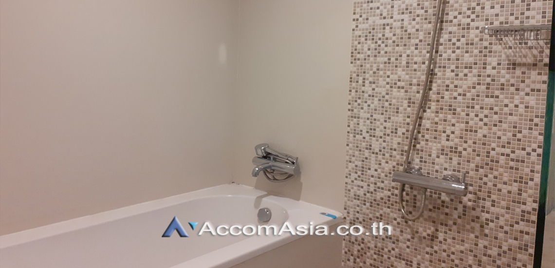 14  1 br Condominium For Rent in Ploenchit ,Bangkok BTS Ratchadamri at The Rajdamri AA26447