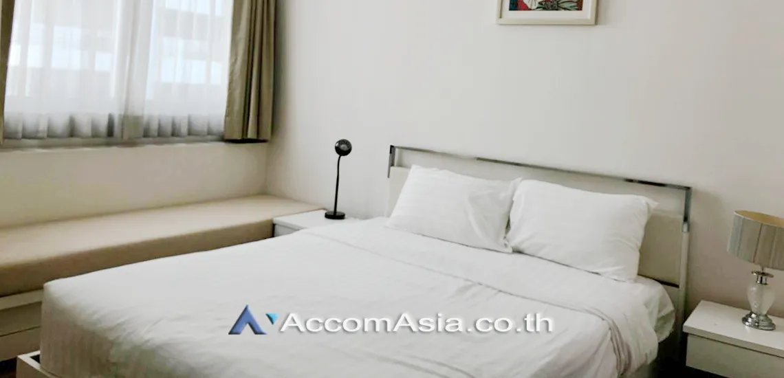 unit 2 Bedrooms  Condominium For Rent & Sale in Ploenchit, Bangkok  near BTS Ratchadamri (AA26454)