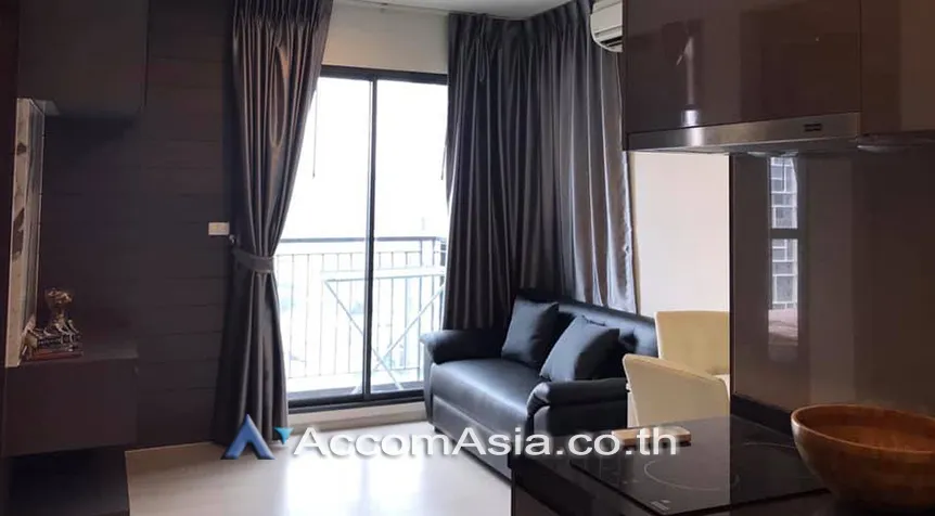 unit 2 Bedrooms  Condominium For Sale in Phaholyothin, Bangkok  near ARL Makkasan - MRT Rama 9 (AA26480)
