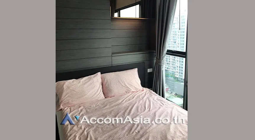 unit 2 Bedrooms  Condominium For Sale in Phaholyothin, Bangkok  near ARL Makkasan - MRT Rama 9 (AA26480)
