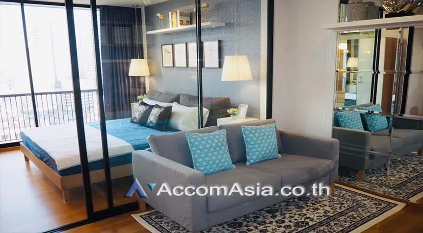  1  1 br Condominium For Sale in Silom ,Bangkok BTS Surasak at Noble Revo Silom AA26491