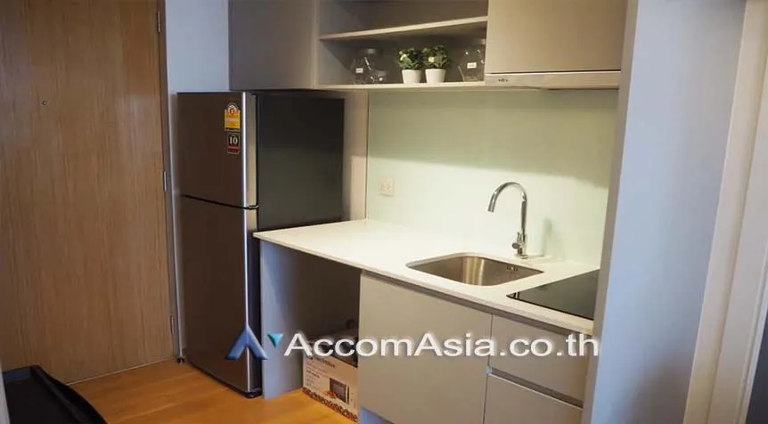 4  1 br Condominium For Sale in Silom ,Bangkok BTS Surasak at Noble Revo Silom AA26491