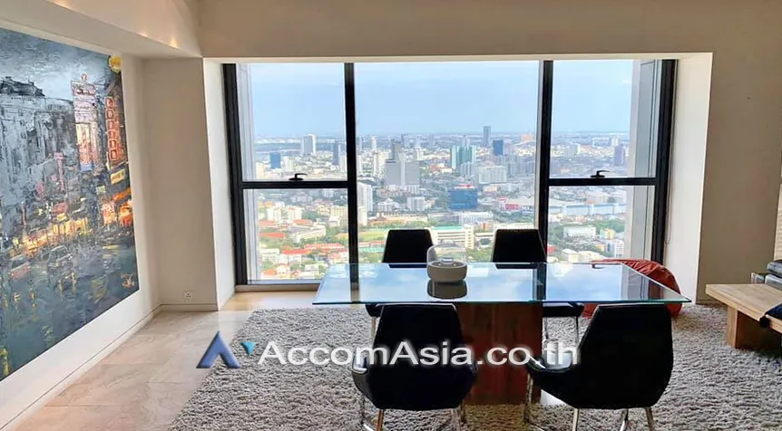 unit 3 Bedrooms  Condominium For Rent in Sathorn, Bangkok  near BTS Chong Nonsi - MRT Lumphini (AA26493)
