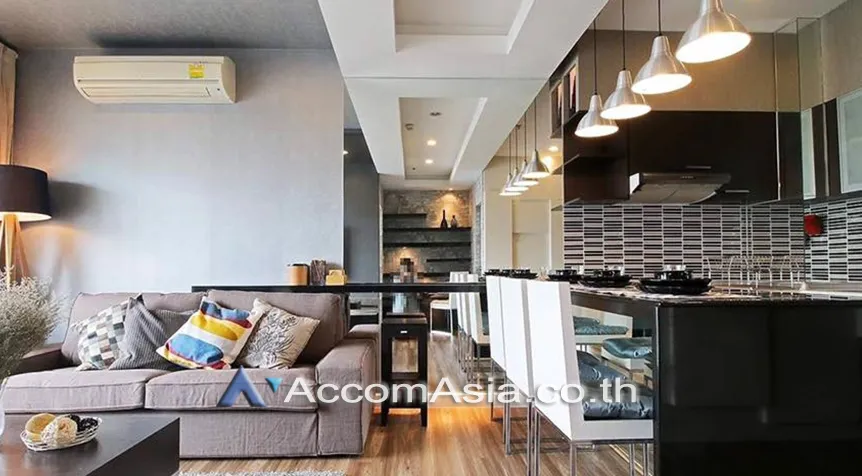 unit 1 Bedroom  Condominium For Rent & Sale in Phaholyothin, Bangkok  near BTS Victory Monument (AA26500)