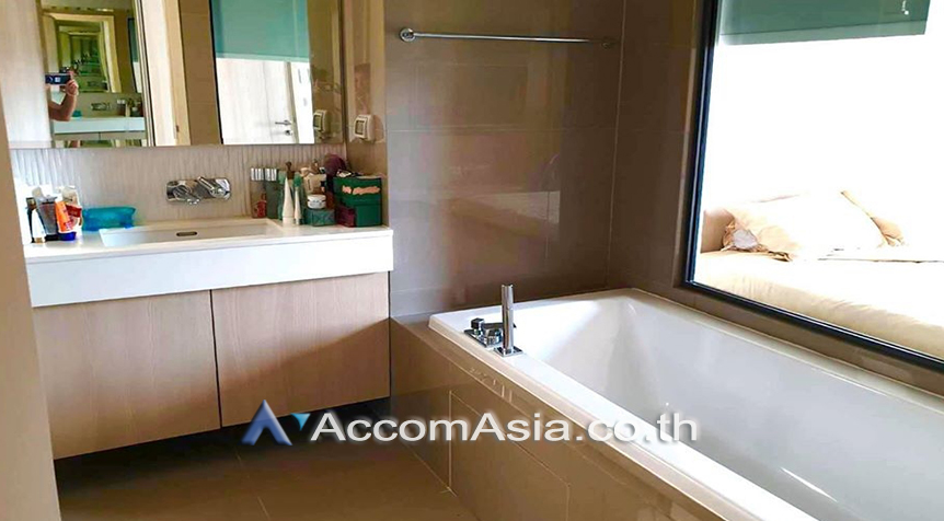  1  2 br Condominium For Sale in Sukhumvit ,Bangkok BTS Ekkamai at Rhythm Sukhumvit 42 AA26502