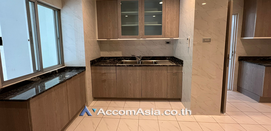 9  4 br Apartment For Rent in Sukhumvit ,Bangkok MRT Sukhumvit - BTS Asok at Newly renovated modern style living place AA26521