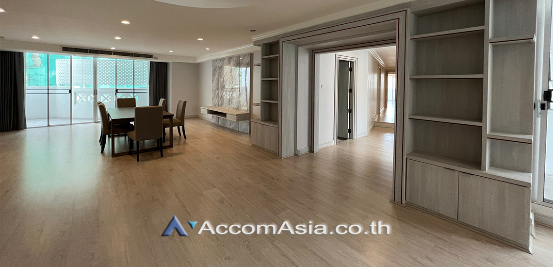 5  4 br Apartment For Rent in Sukhumvit ,Bangkok MRT Sukhumvit - BTS Asok at Newly renovated modern style living place AA26521