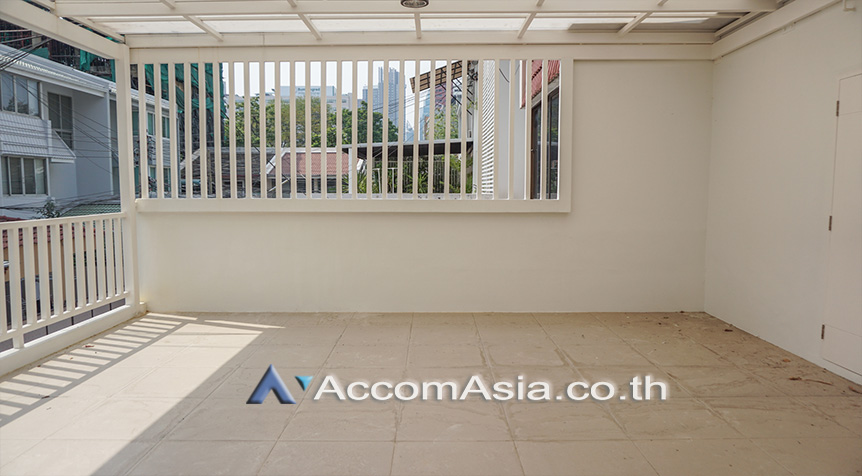 7  3 br Townhouse For Rent in Sukhumvit ,Bangkok BTS Nana AA26522