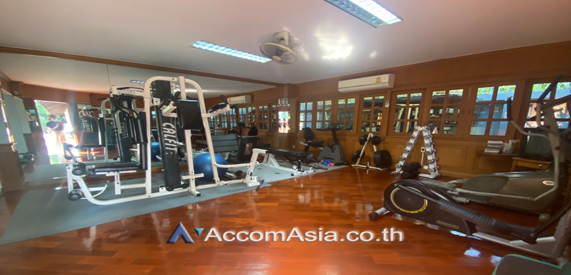 19  4 br House for rent and sale in Sukhumvit ,Bangkok BTS Phrom Phong at Kid Friendly House Compound AA26529